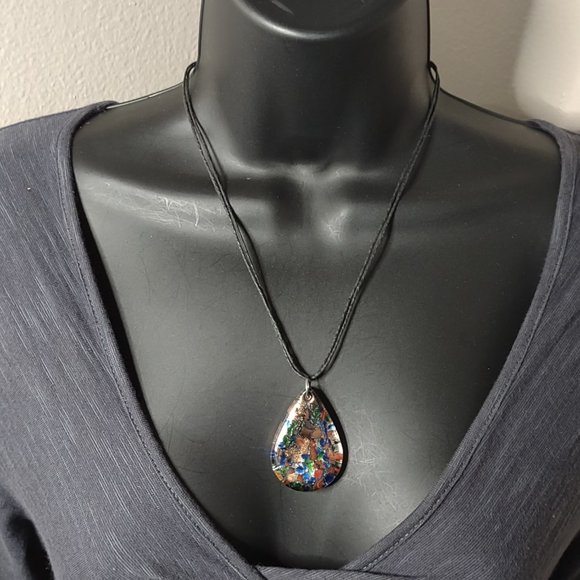 Set Of 3 Colorful Glass Teardrop Shaped Pendant Necklaces 20 Inches Long - Picture 13 of 15